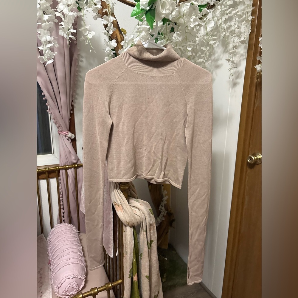 NBD Taupe Ribbed Long Sleeve Top - Picture 3 of 8